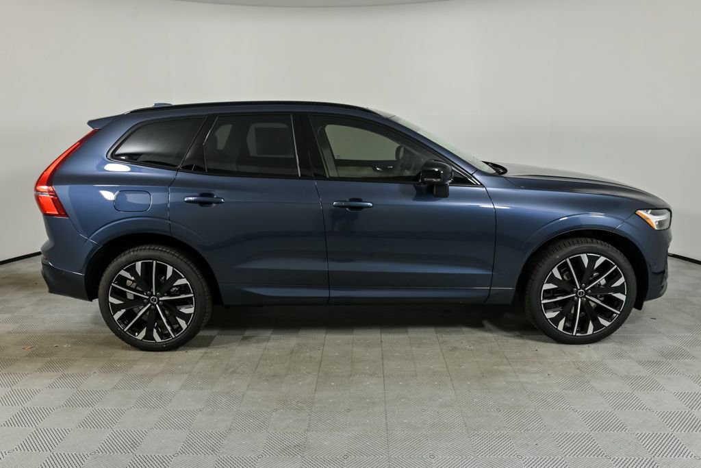 New 2026 Volvo XC60 B5 Ultra w/ Protection Package Premier image 27