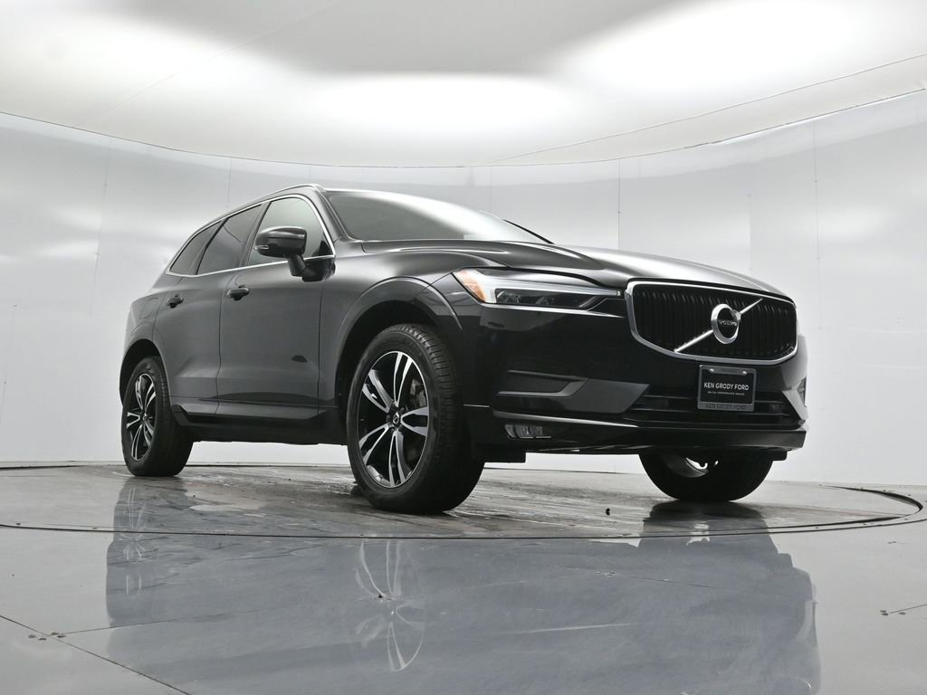 Used 2021 Volvo XC60 T5 Momentum w/ Premium Package image 47