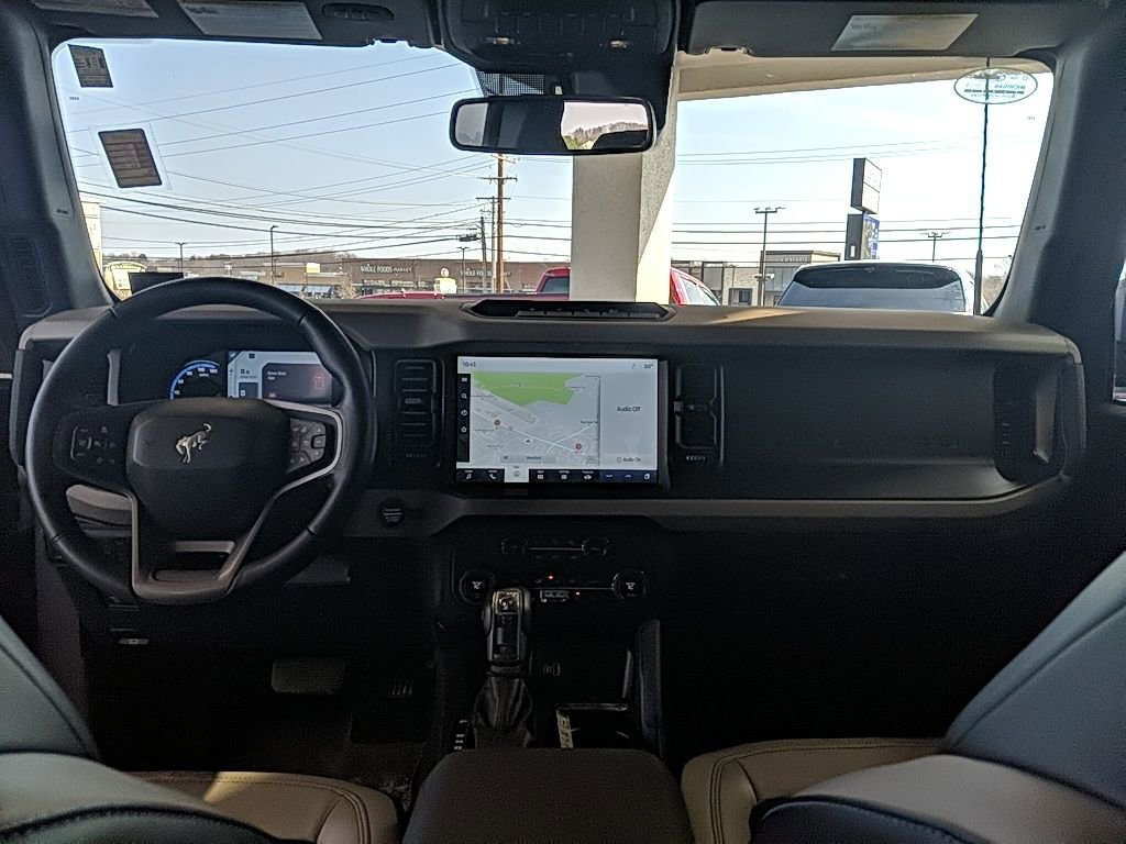 Certified 2023 Ford Bronco Wildtrak image 13