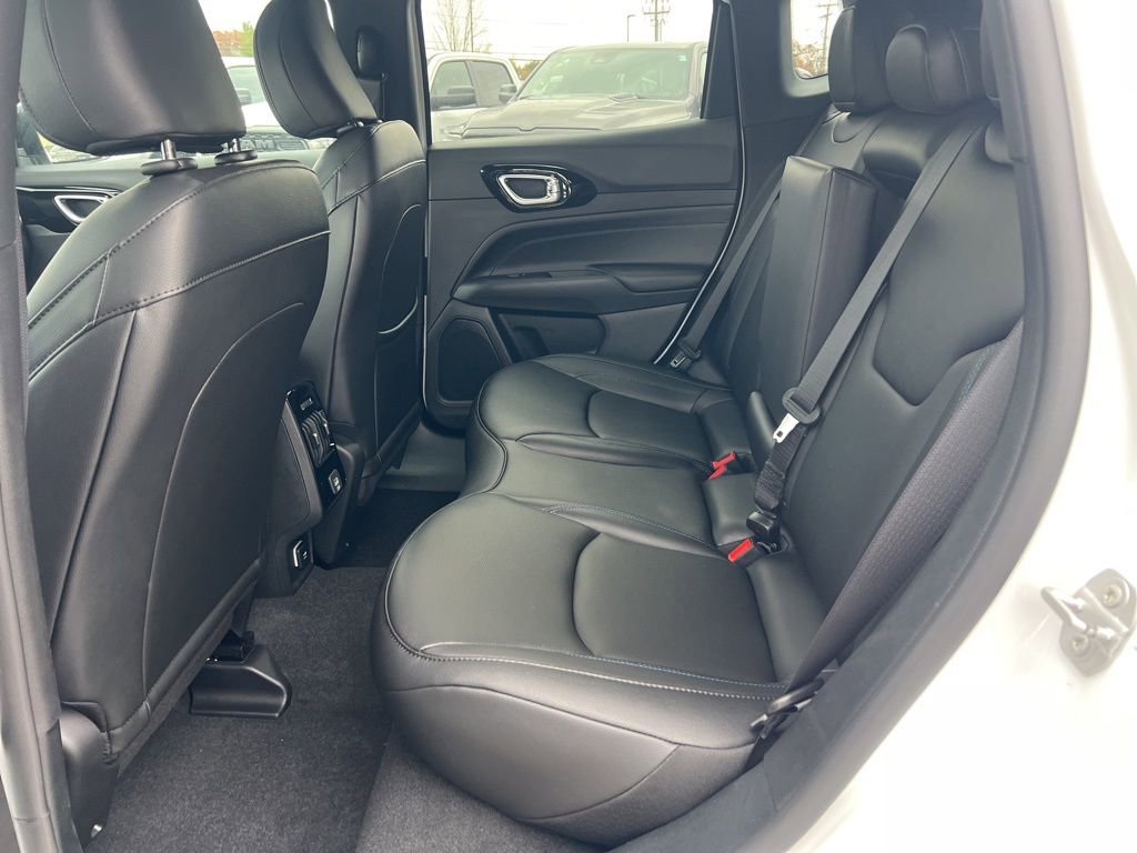 New 2026 Jeep Compass Limited image 16