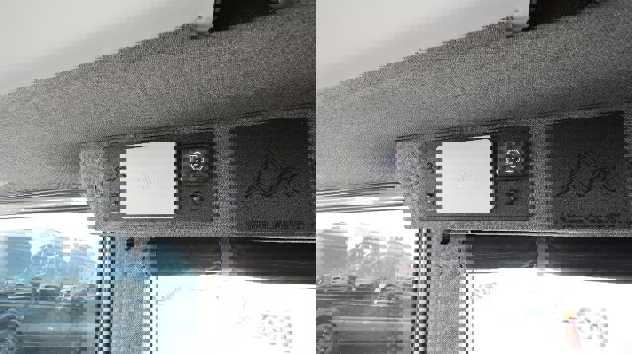 Used 2022 Mercedes-Benz Sprinter 144 Cargo image 30