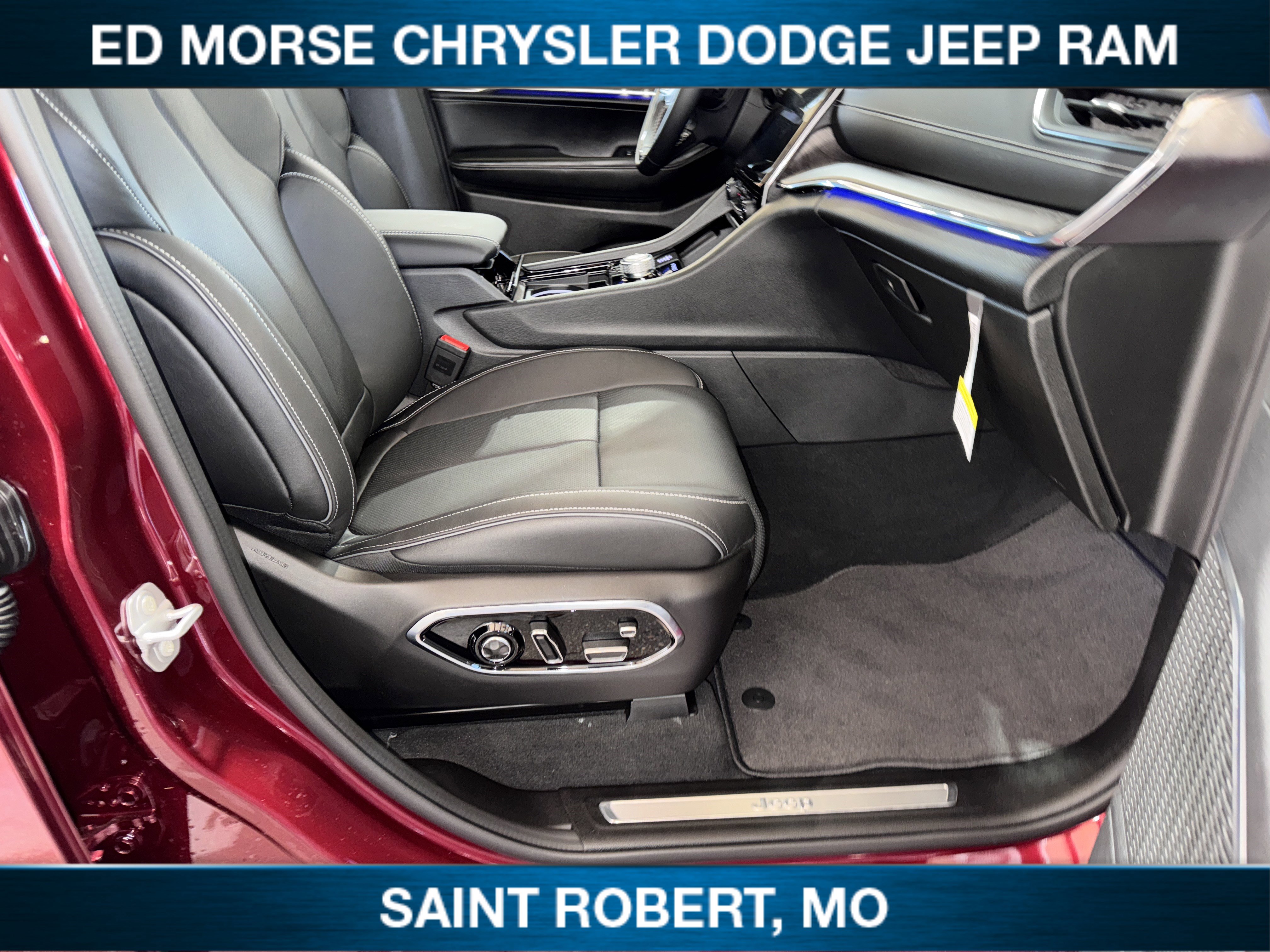 New 2025 Jeep Grand Cherokee Overland w/ Adv Protech Group III image 33