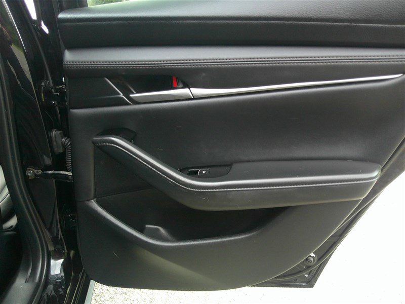 Used 2025 MAZDA MAZDA3 s FWD image 19