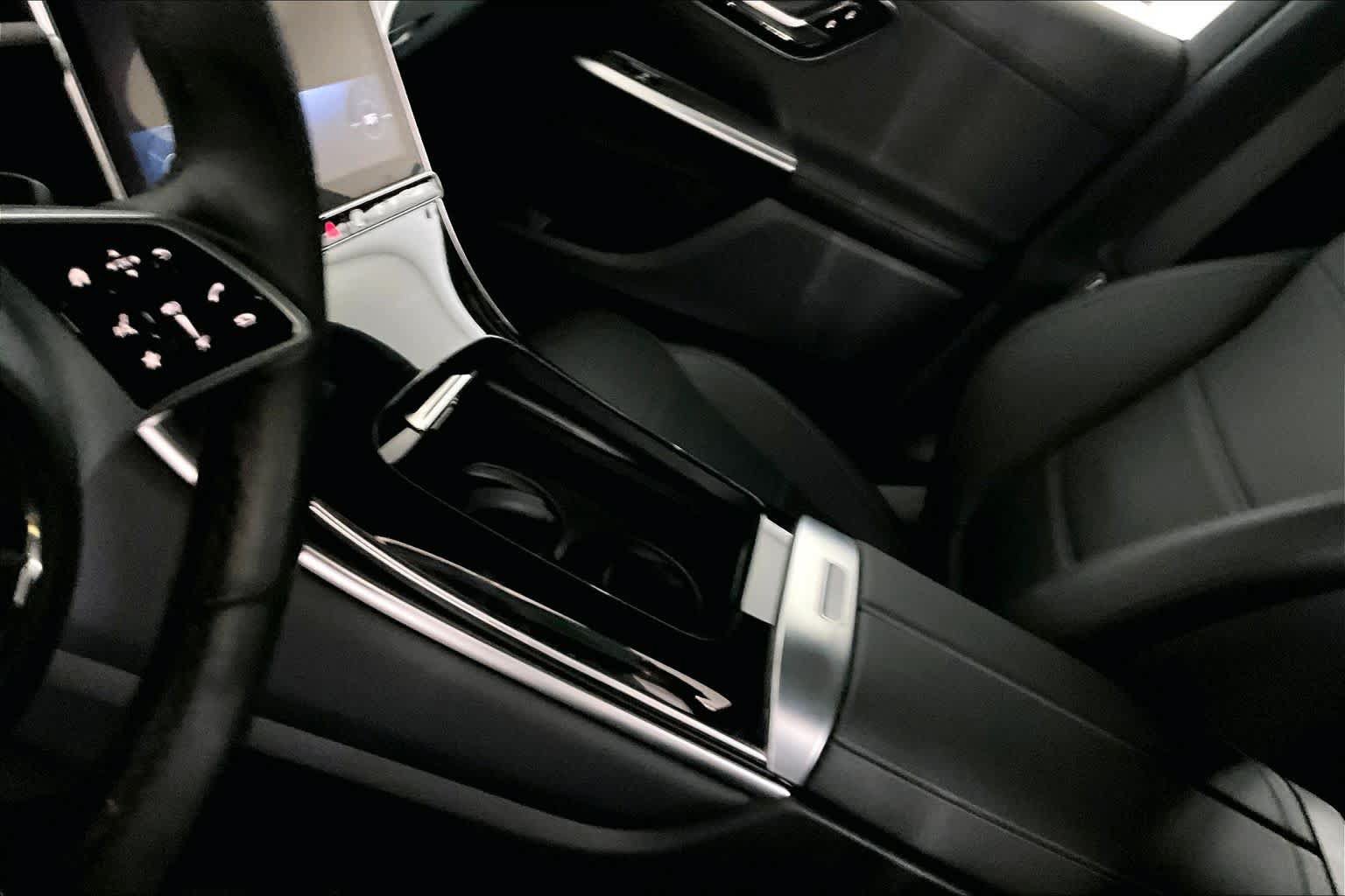 Used 2023 Mercedes-Benz GLC 300 4MATIC image 33