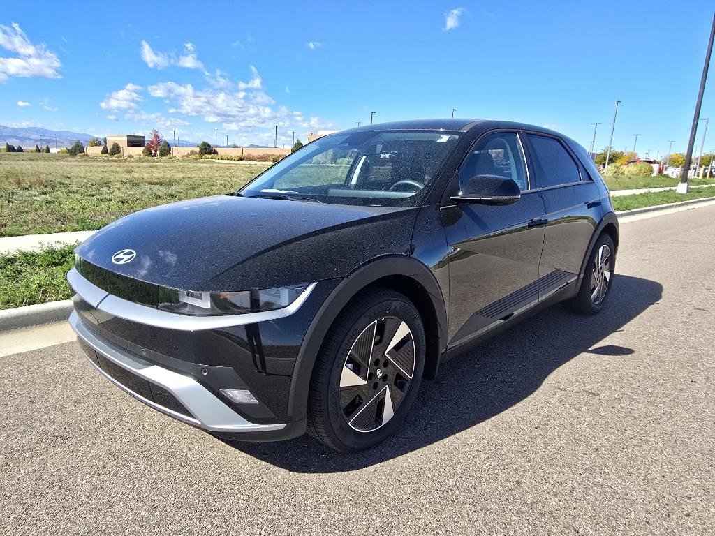 New 2025 Hyundai Ioniq 5 SE