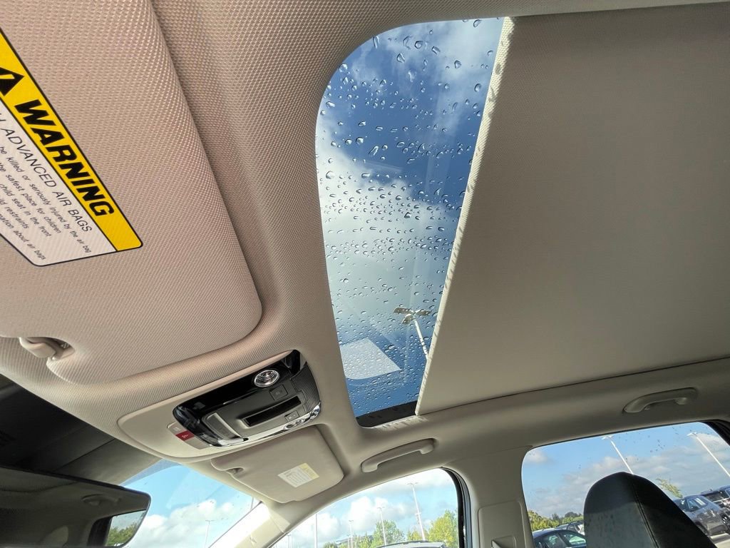 New 2026 Kia Sorento S w/ S Panoramic Sunroof Package image 22