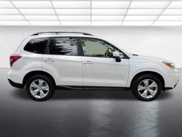 Used 2016 Subaru Forester 2.5i Premium w/ All-Weather Package AWD/4WD image 6