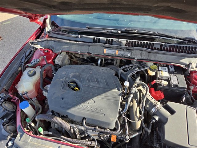 Certified 2017 Ford Fusion SE image 4