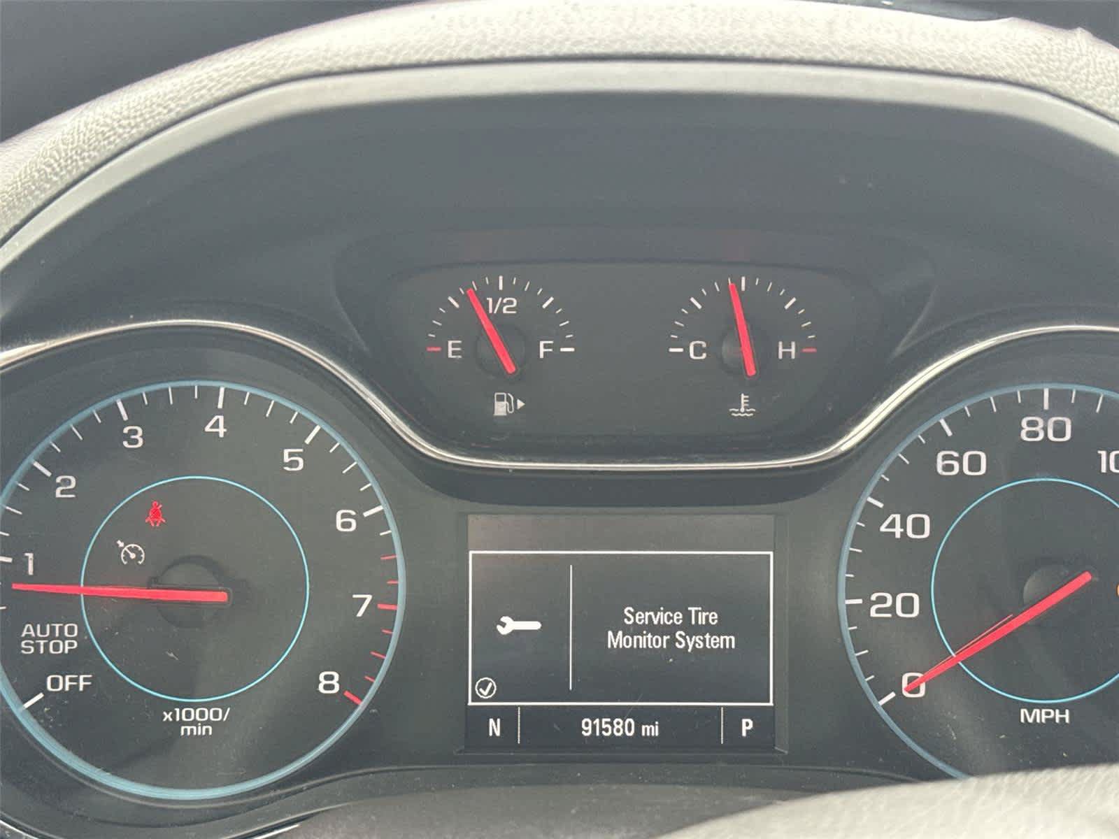 Used 2017 Chevrolet Cruze LT FWD image 28