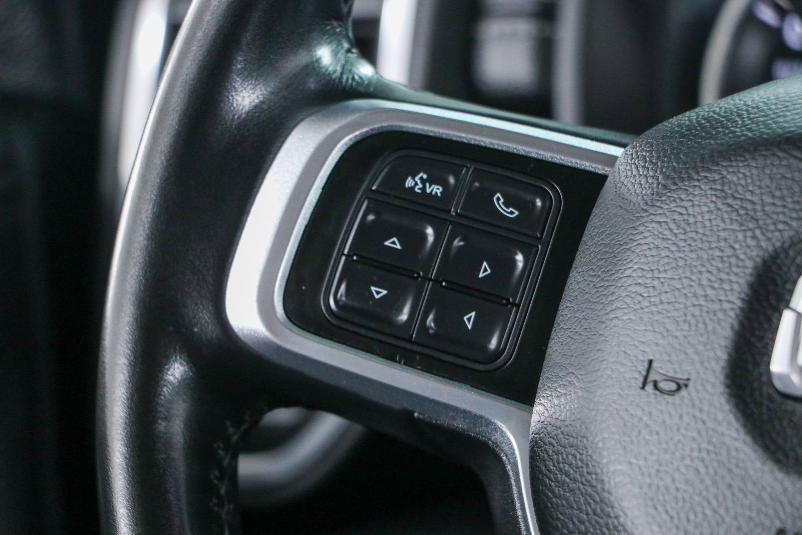 Used 2022 RAM 2500 Laramie w/ Protection Group AWD/4WD image 13