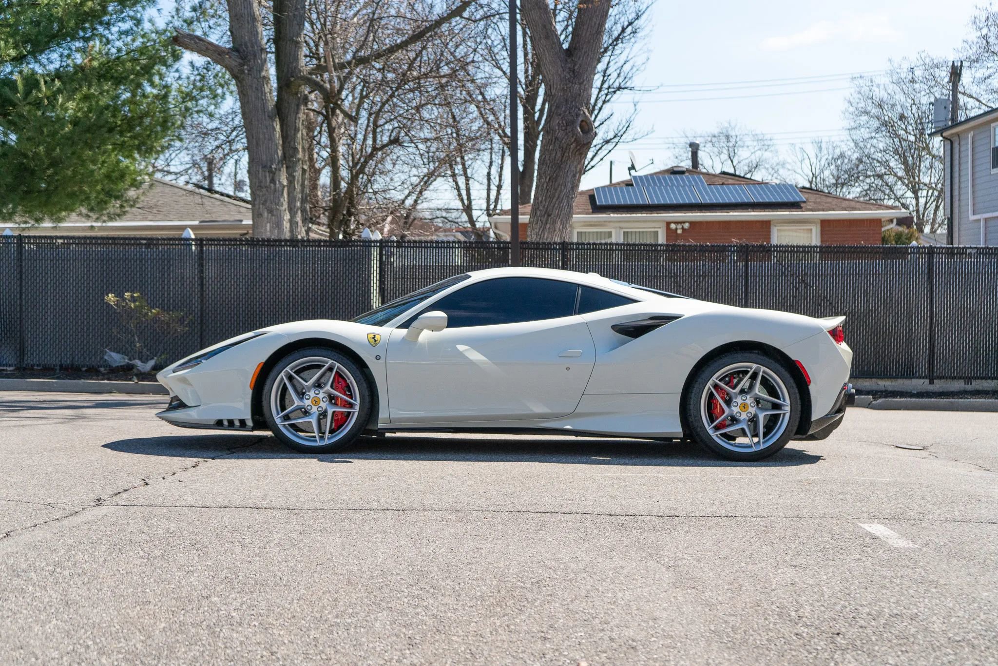 Used 2021 Ferrari F8 Tributo image 21