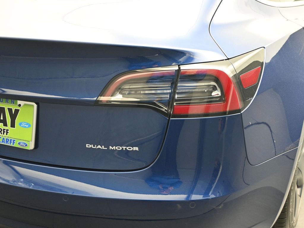 Used 2020 Tesla Model 3 Long Range image 9