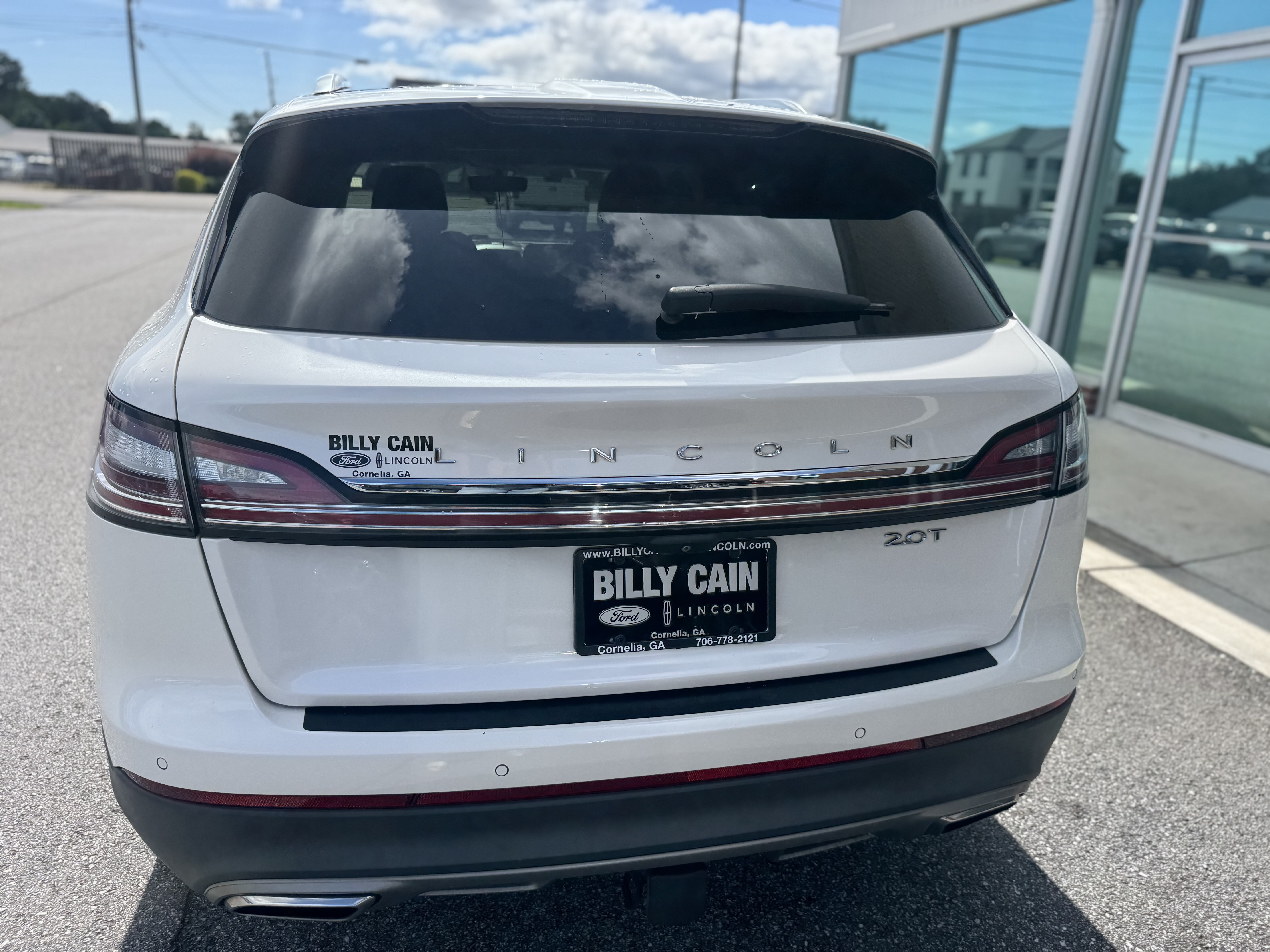 Used 2019 Lincoln Nautilus Reserve FWD image 3