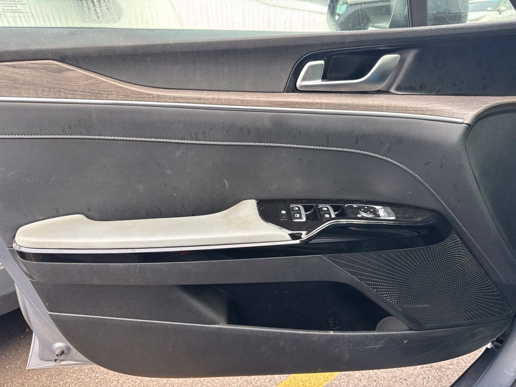 Used 2021 Kia K5 EX FWD image 9