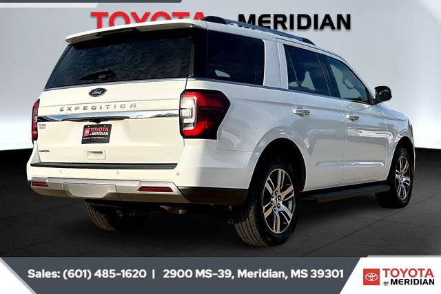 Used 2024 Ford Expedition Limited image 11