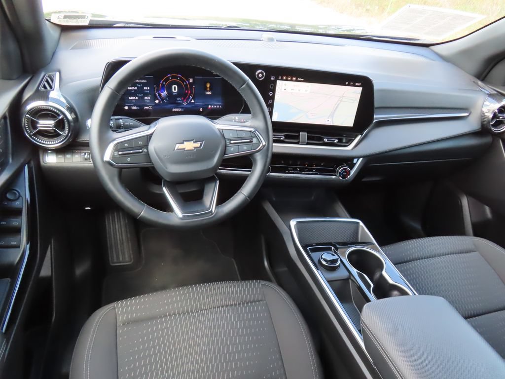 Certified 2026 Chevrolet Equinox LT AWD/4WD image 4