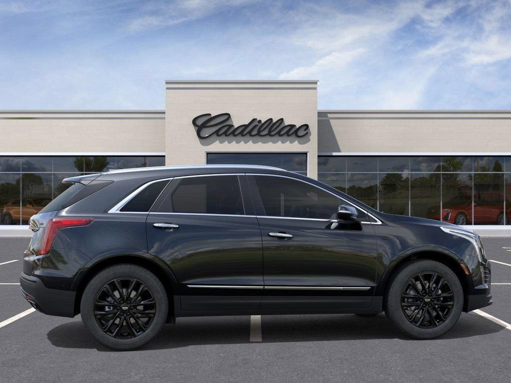 New 2026 Cadillac XT5 Premium Luxury w/ LPO, ONYX Package FWD image 5