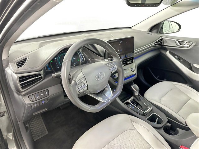 Used 2022 Hyundai Ioniq Limited image 21