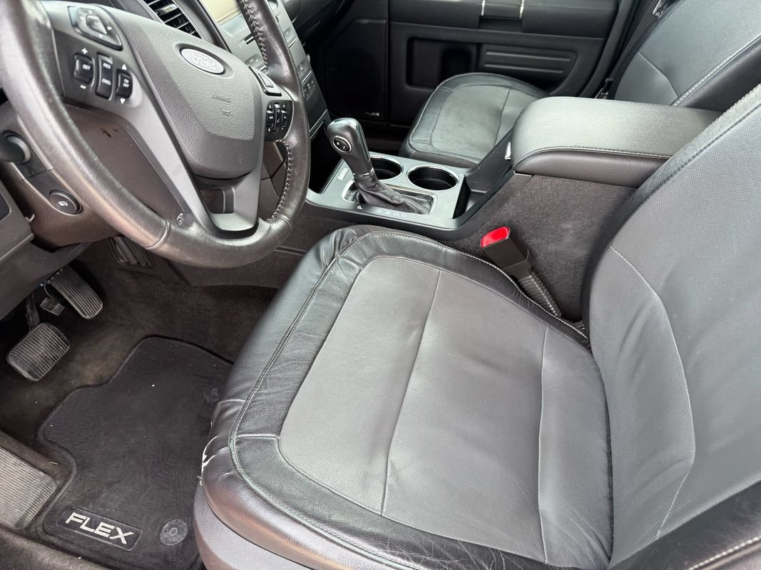Used 2014 Ford Flex SEL w/ Equipment Group 202A AWD/4WD image 31