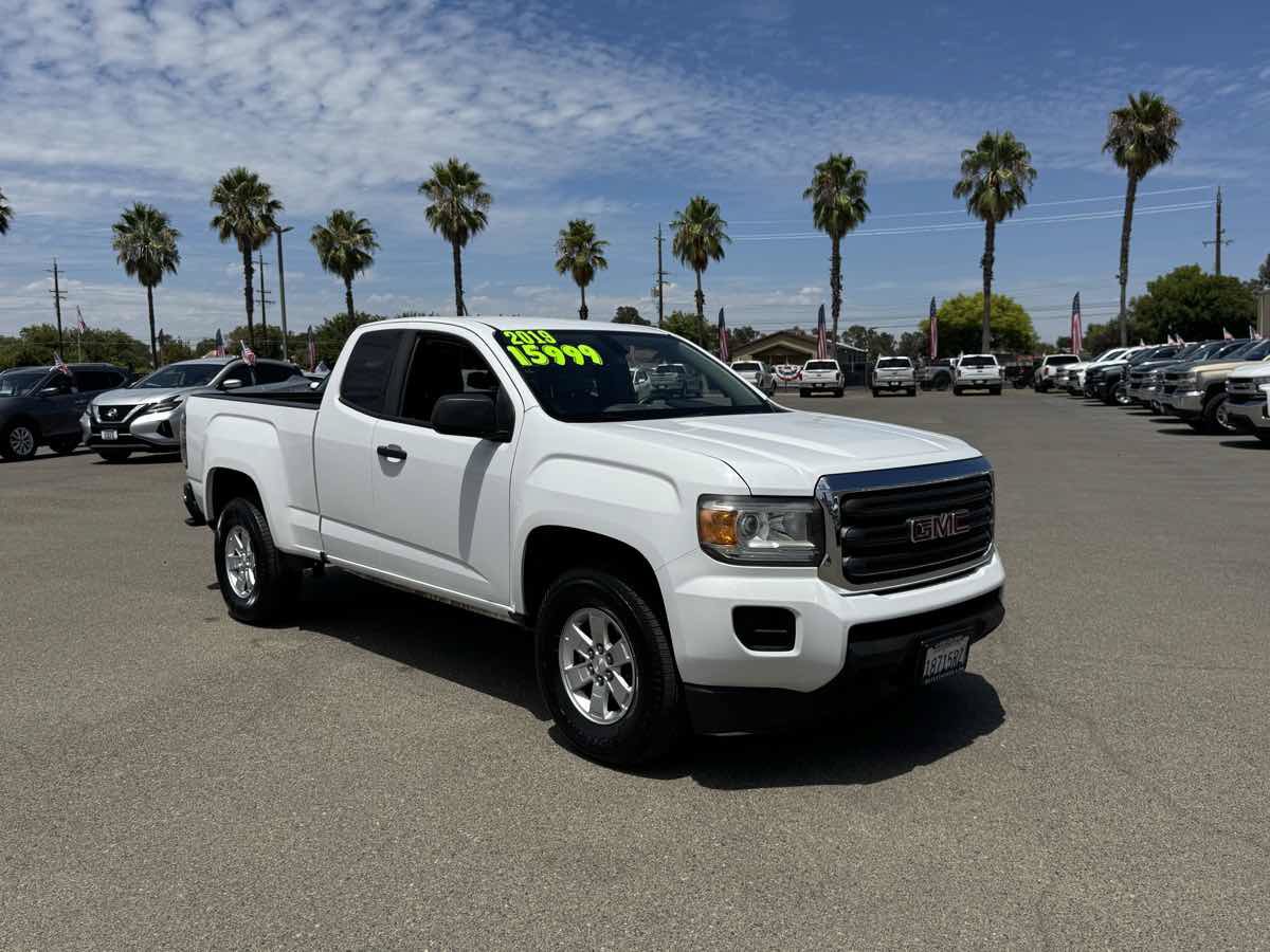 Used 2019 GMC Canyon W/T w/ Convenience Package RWD image 2