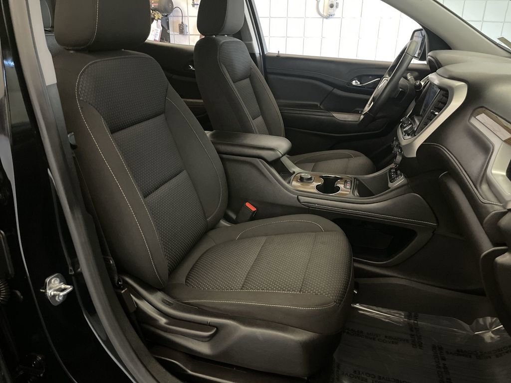 Used 2023 GMC Acadia SLE w/ Elevation Edition FWD image 21