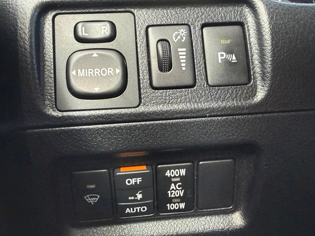 Used 2016 Toyota 4Runner Limited AWD/4WD image 26