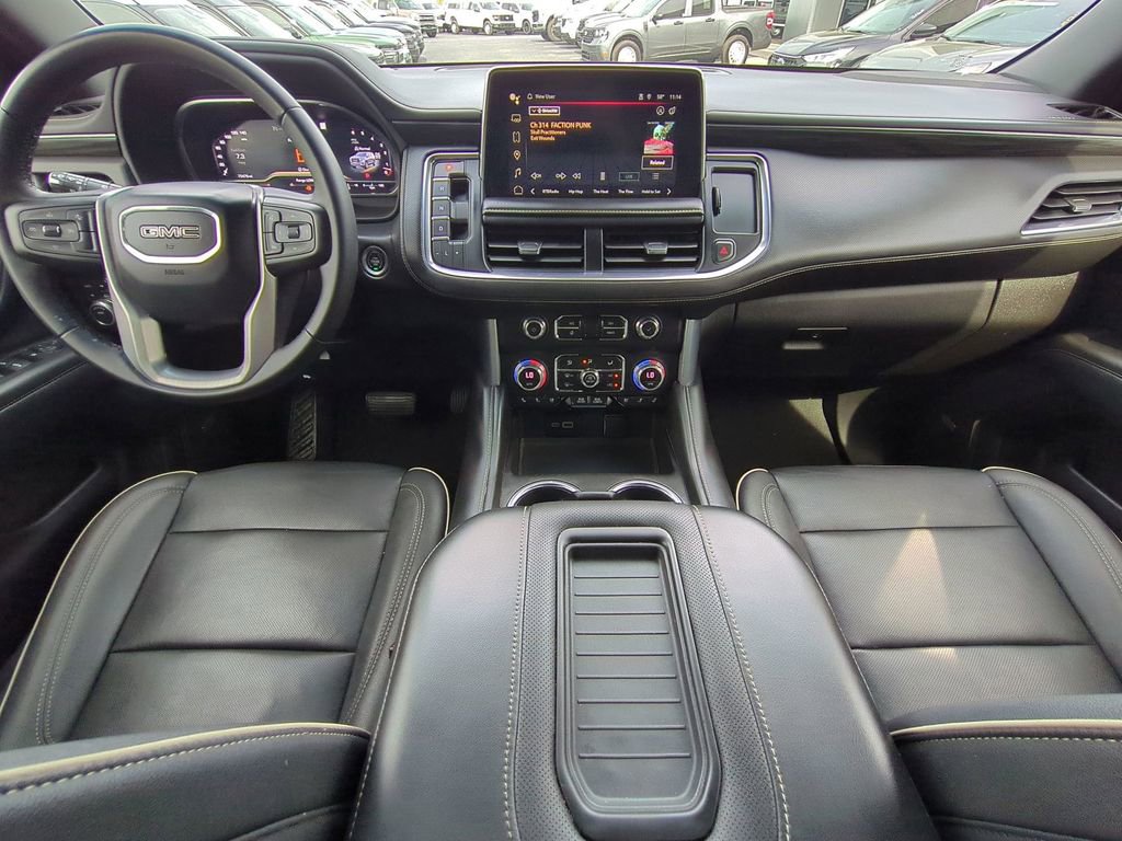 Used 2023 GMC Yukon SLT AWD/4WD image 19