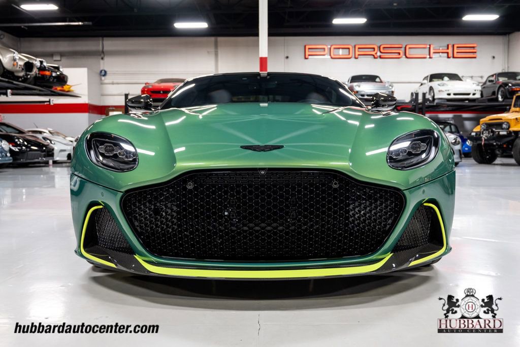 Used 2023 Aston Martin DBS Coupe image 36