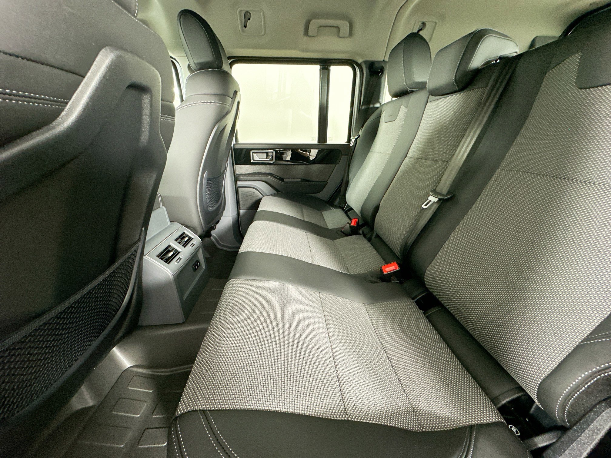 New 2026 INEOS Grenadier image 38