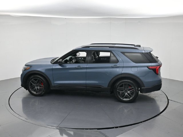 Certified 2025 Ford Explorer ST w/ Sun And Sound Package AWD/4WD image 48