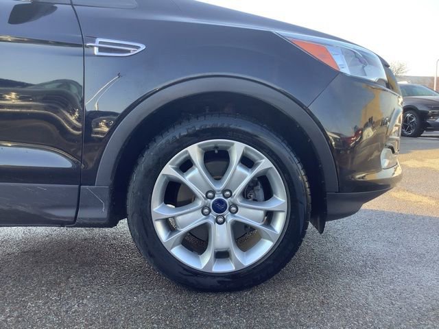 Used 2016 Ford Escape Titanium image 39