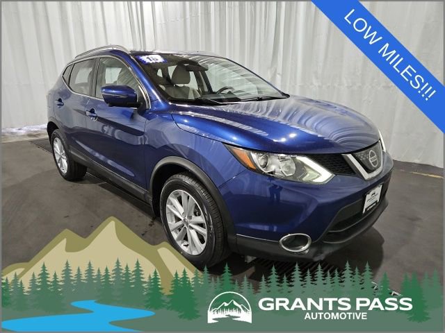 Used 2018 Nissan Rogue Sport SV w/ SV Technology Package video 1