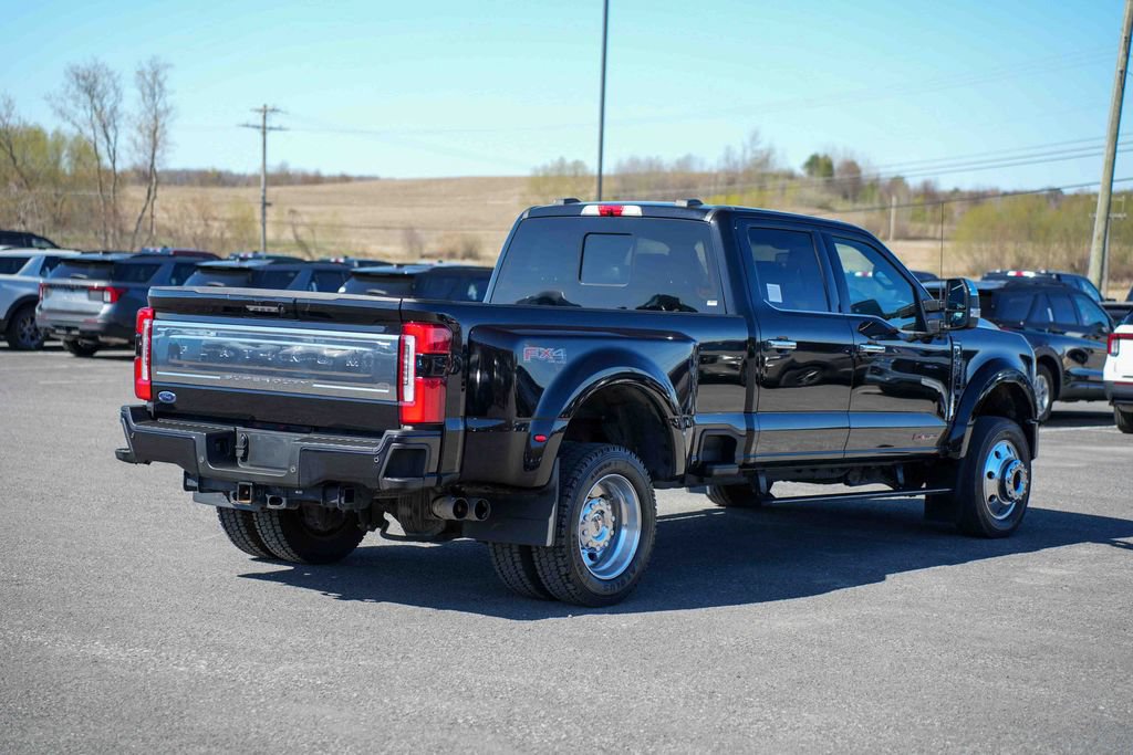 Used 2023 Ford F450 Platinum w/ FX4 Off-Road Package AWD/4WD image 5