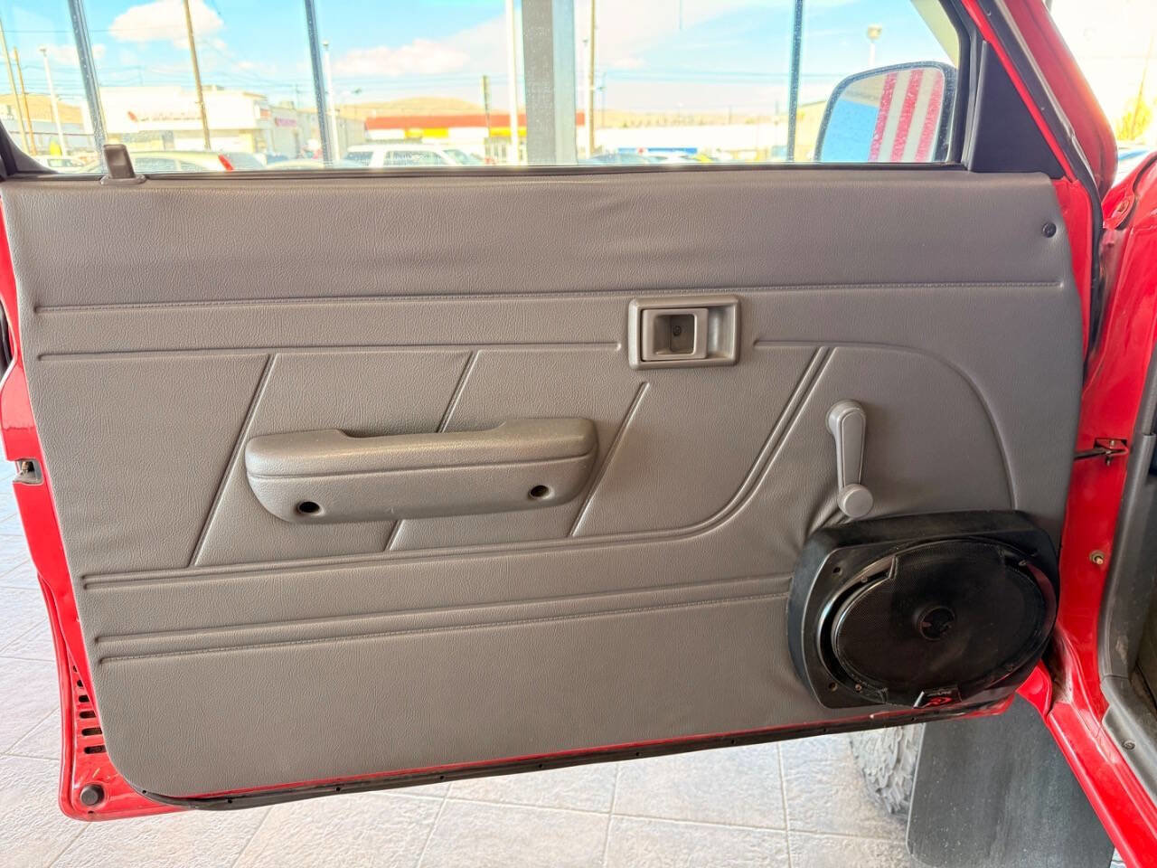 Used 1992 Toyota Pickup Deluxe AWD/4WD image 10