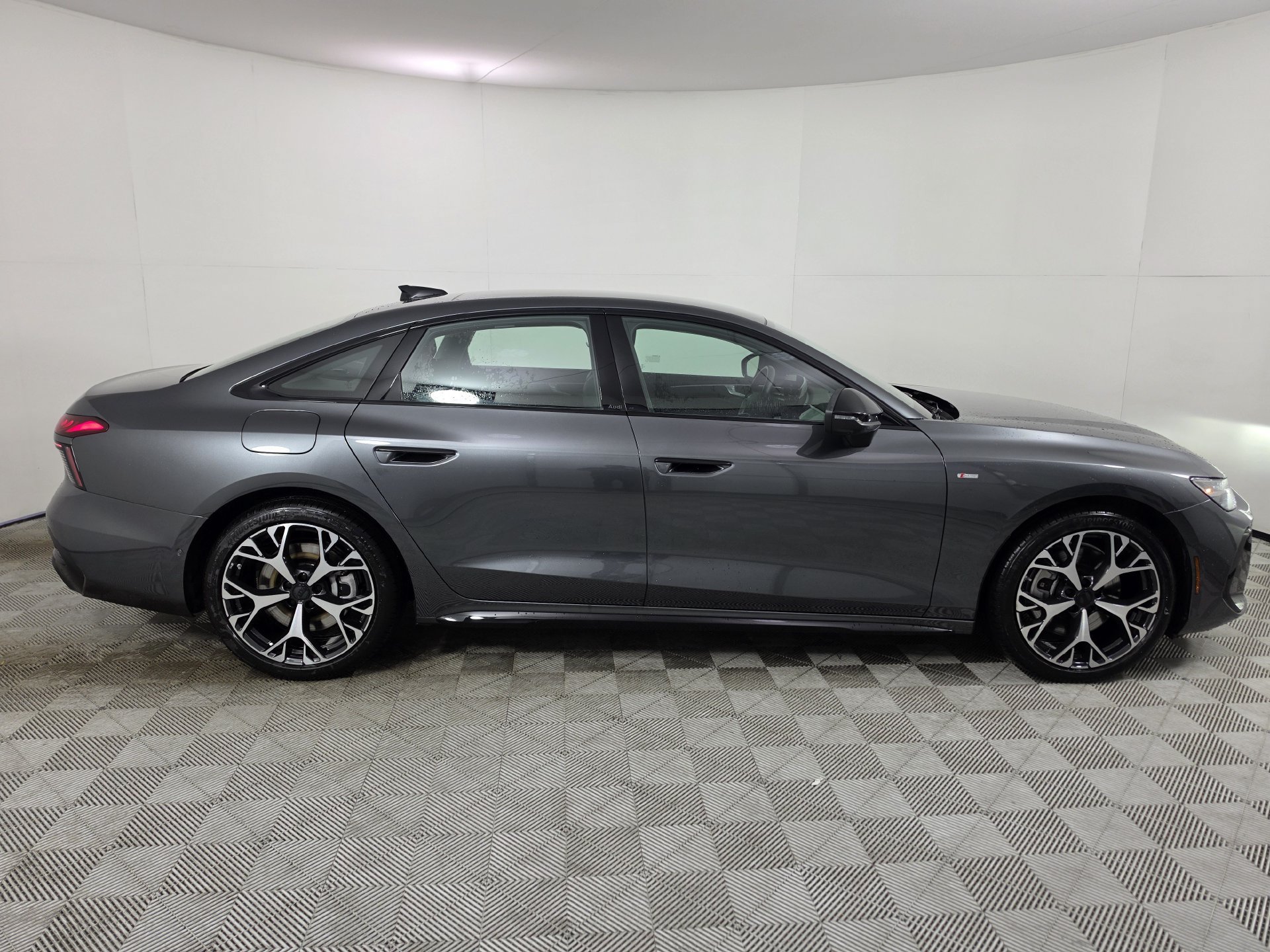 Certified 2026 Audi A6 Premium Plus w/ Premium Plus Package AWD/4WD image 41