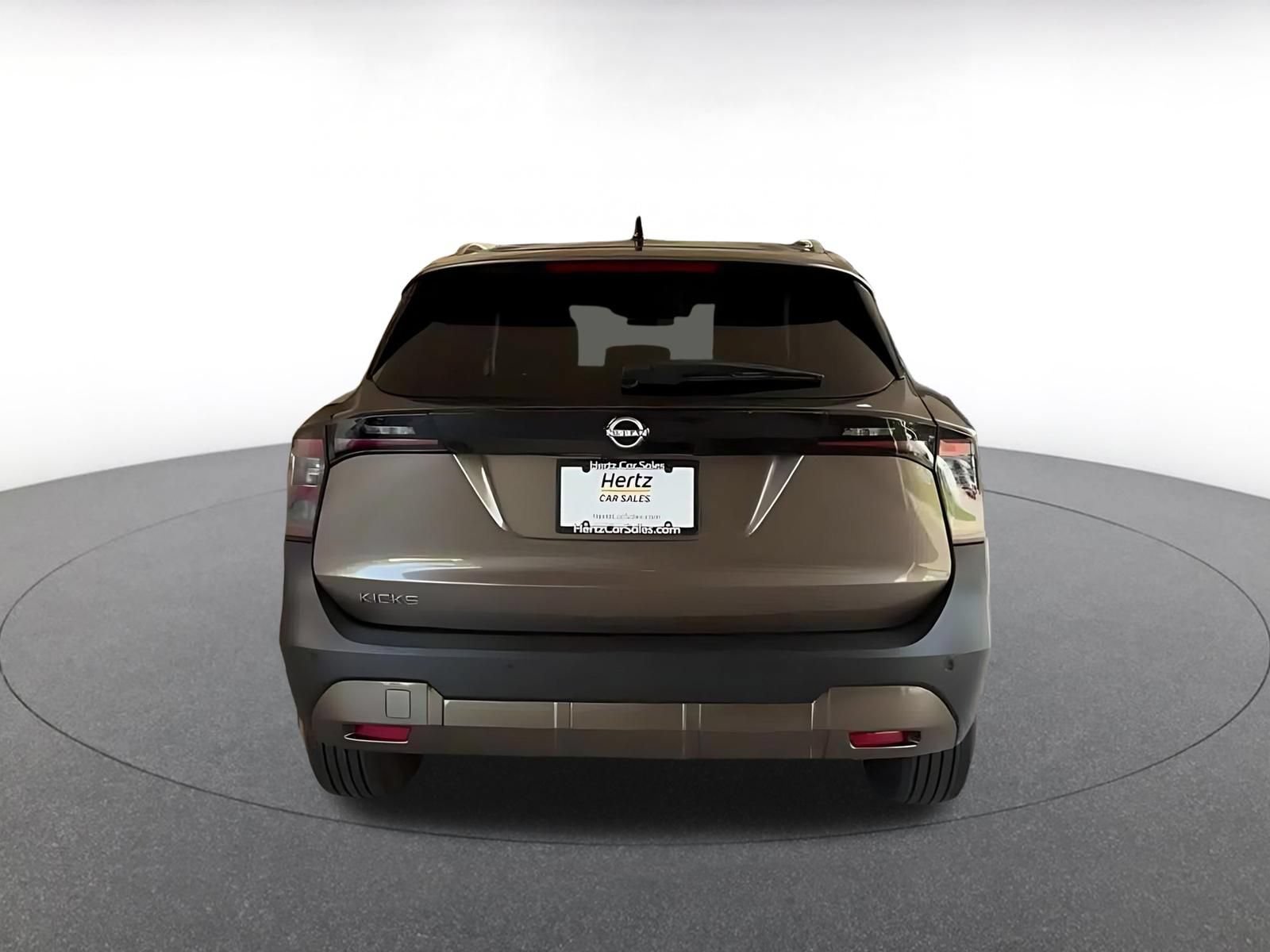 Used 2026 Nissan Kicks SV w/ Cold Weather Package FWD image 12