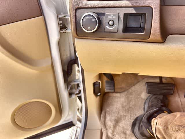 Used 2008 GMC Yukon 2WD Hybrid image 28