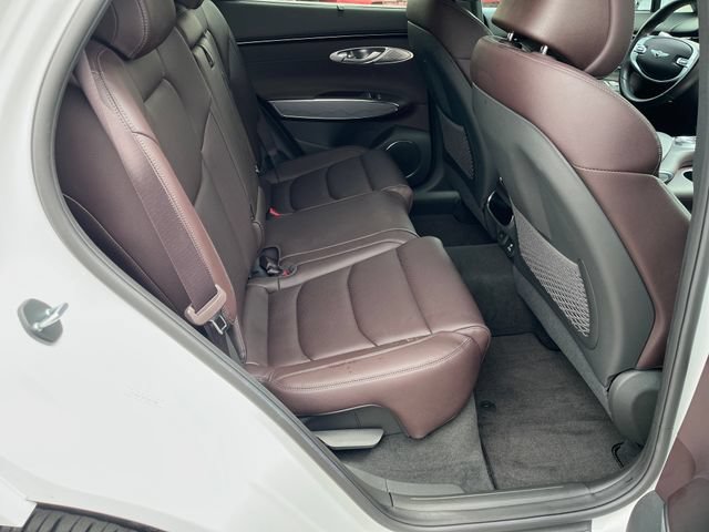 Used 2022 Genesis GV70 2.5T w/ Advanced Package AWD/4WD image 23