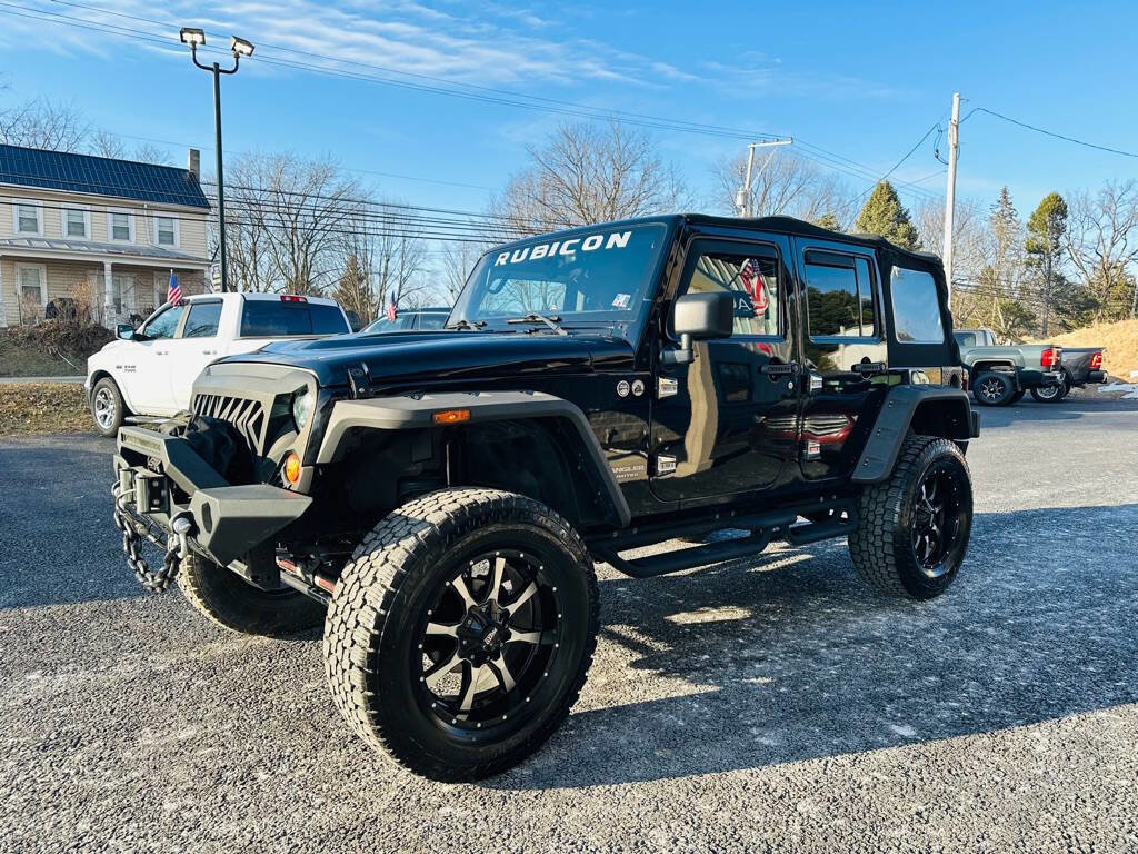 Used 2012 Jeep Wrangler Unlimited Rubicon w/ Dual Top Group image 3
