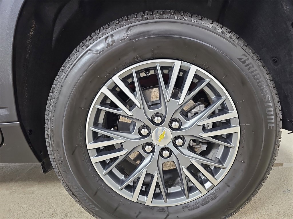 Certified 2024 Chevrolet Traverse LT w/ Trailering Package image 41