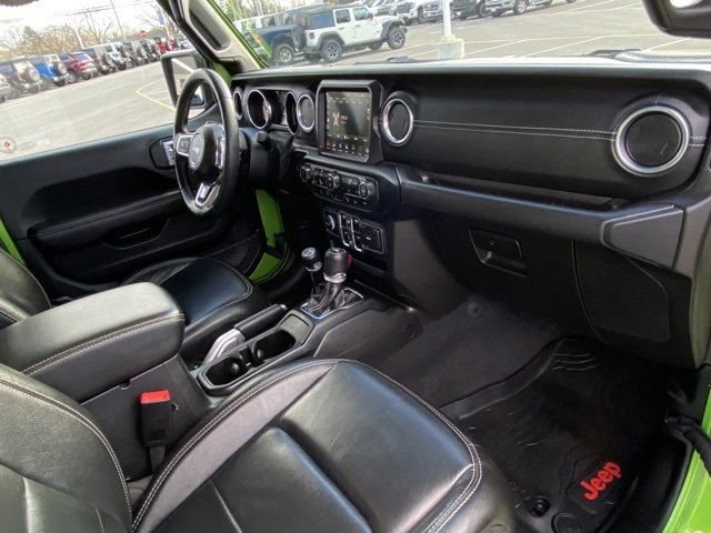 Used 2019 Jeep Wrangler Unlimited Sahara w/ Dual Top Group image 24