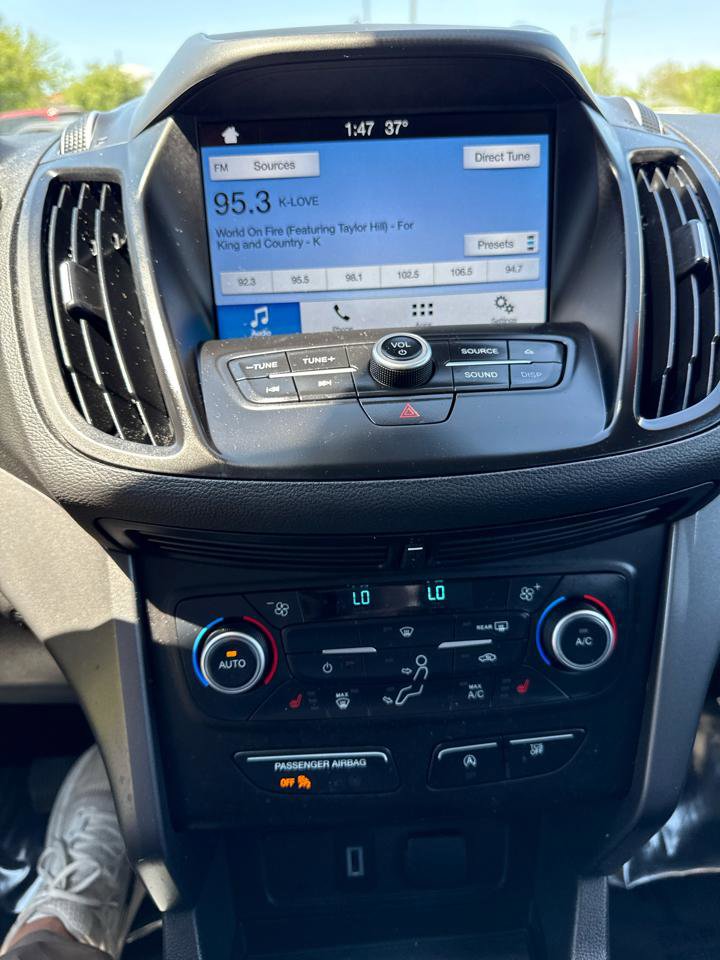 Used 2018 Ford Escape SE w/ SE Sync 3 Package FWD image 14