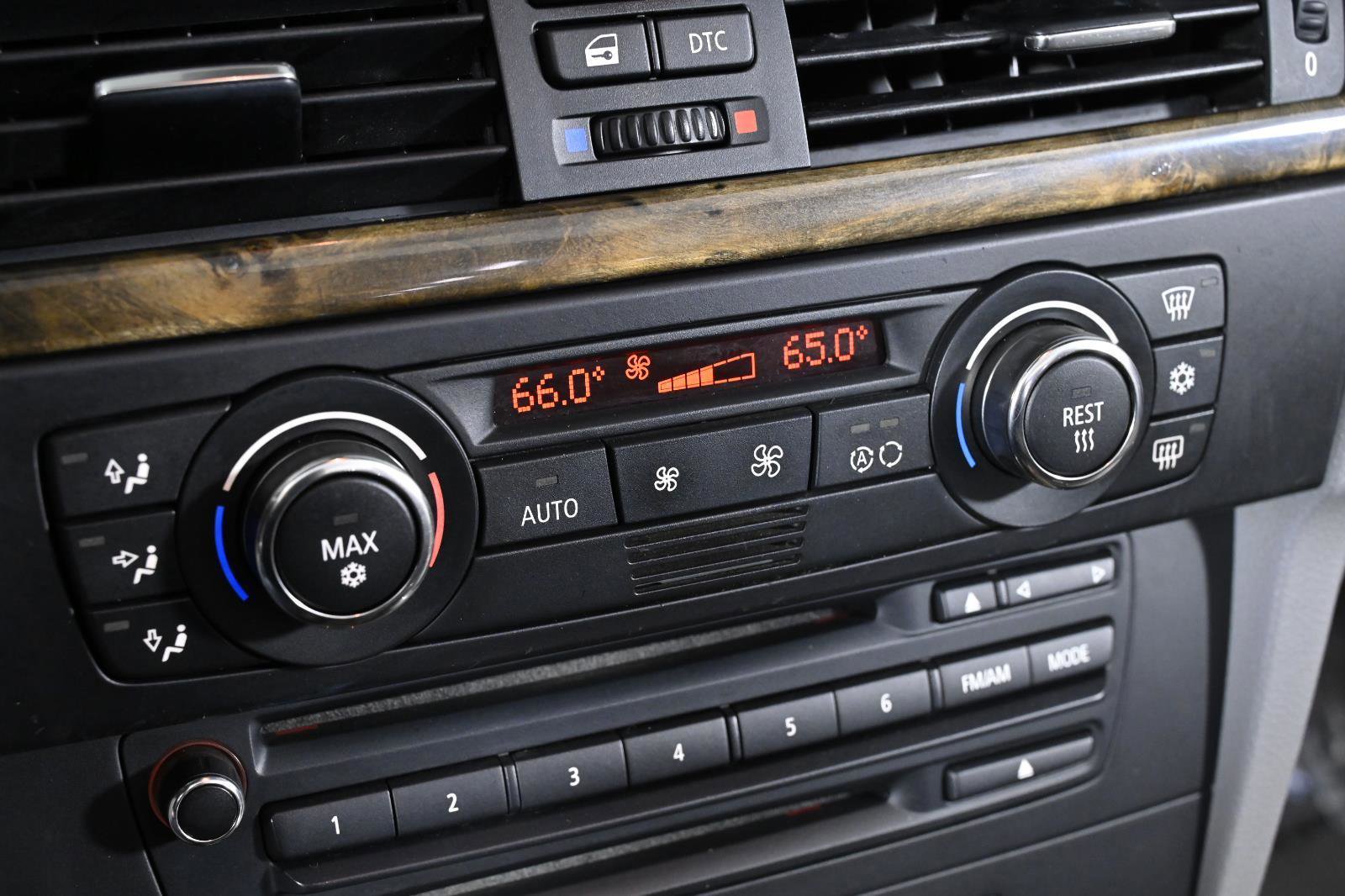 Used 2008 BMW 335i Convertible image 19