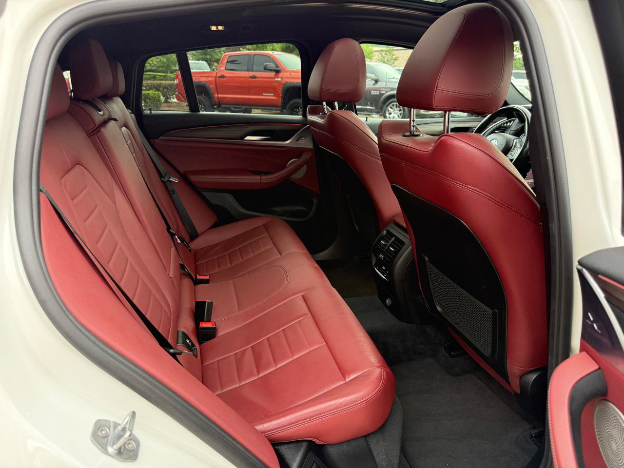 Used 2019 BMW X4 xDrive30i w/ Premium Package AWD/4WD image 34
