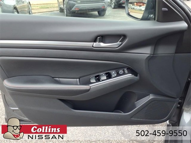 Certified 2024 Nissan Altima 2.5 SR w/ SR Premium Package image 16
