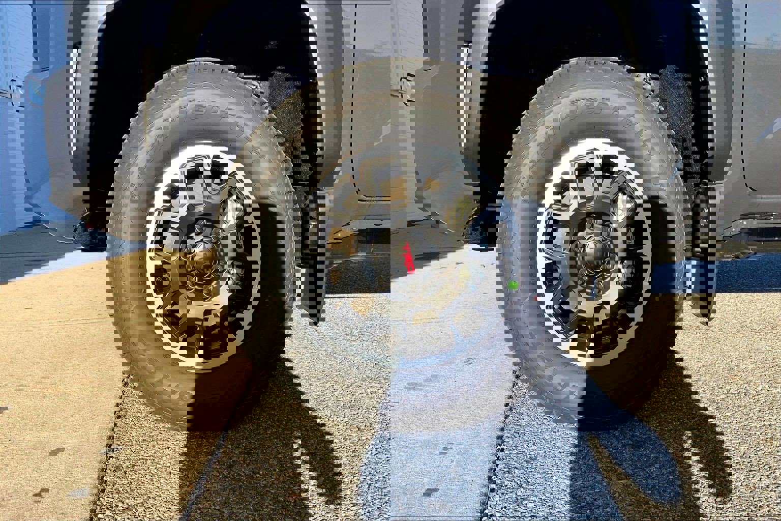 New 2025 Toyota Tacoma TRD Off-Road image 15