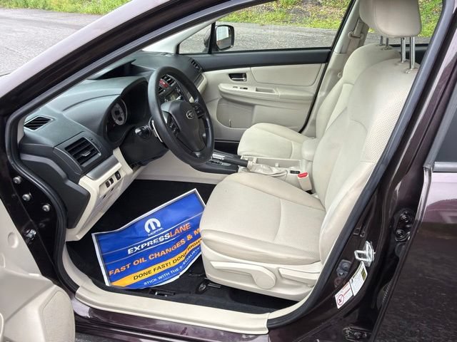 Used 2013 Subaru Impreza 2.0i Premium w/ All-Weather Pkg AWD/4WD image 11