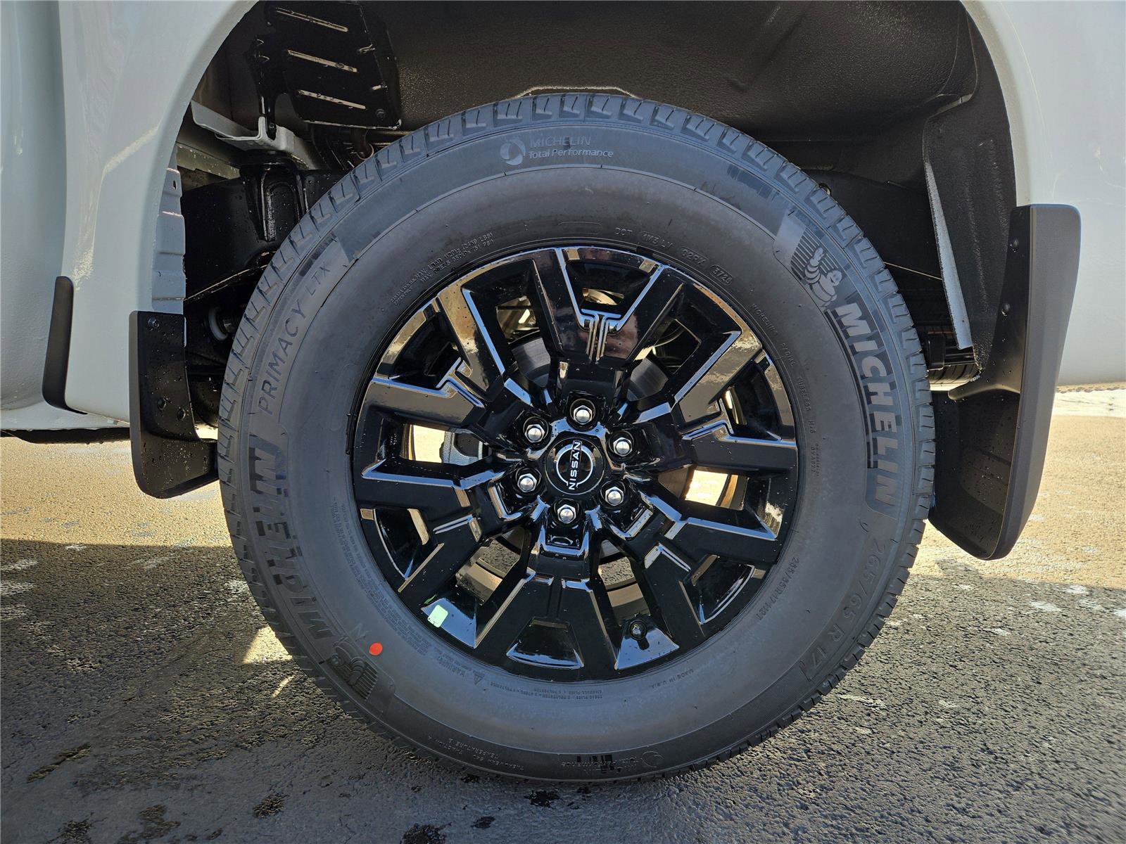 New 2026 Nissan Frontier SV w/ SV Convenience Package AWD/4WD image 9