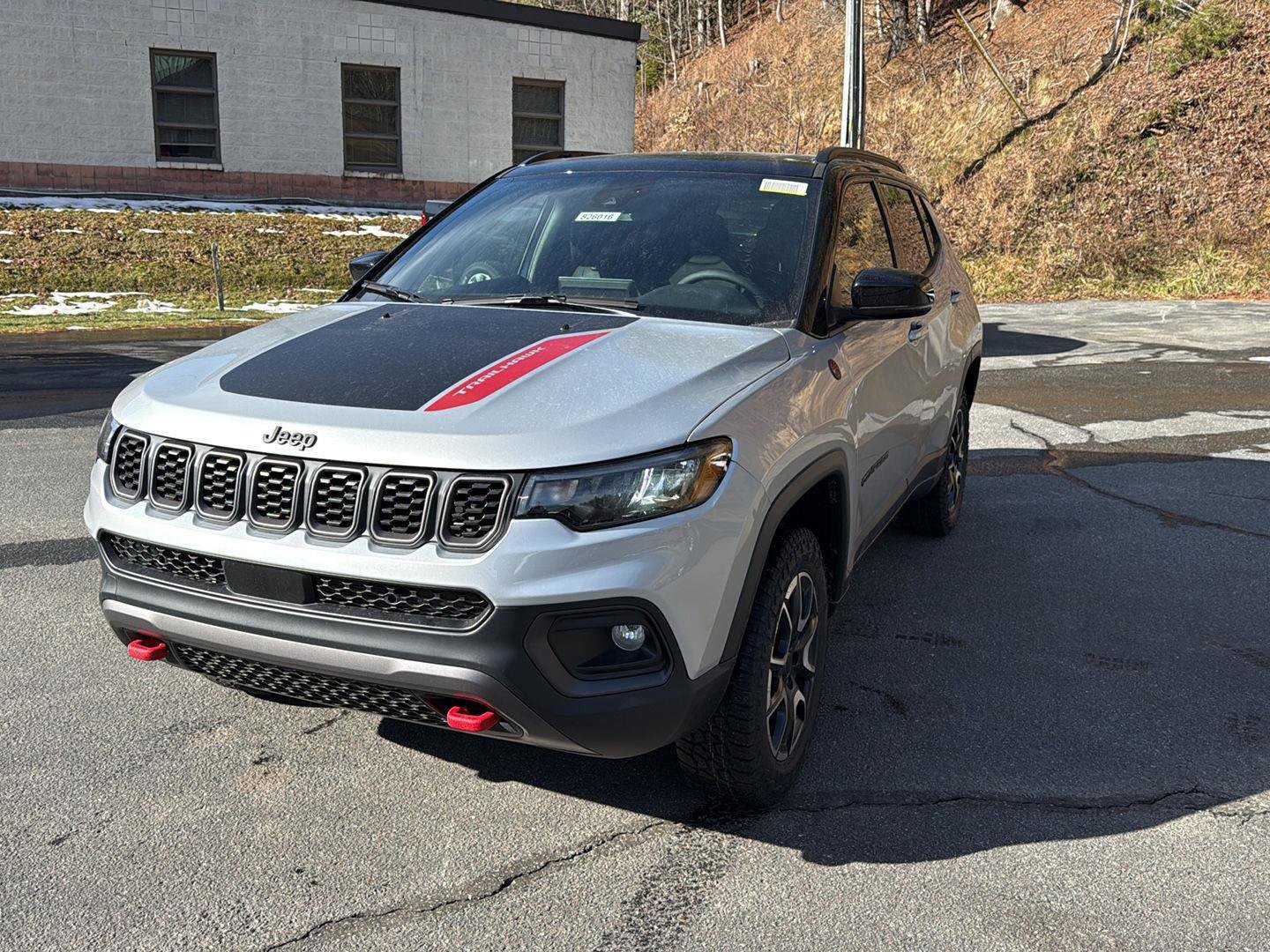 New 2026 Jeep Compass Trailhawk w/ Sun, Sound & Navigation Group