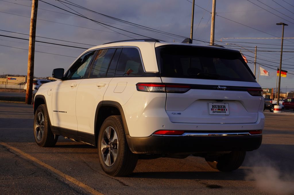 Used 2022 Jeep Grand Cherokee Limited 4xe image 5